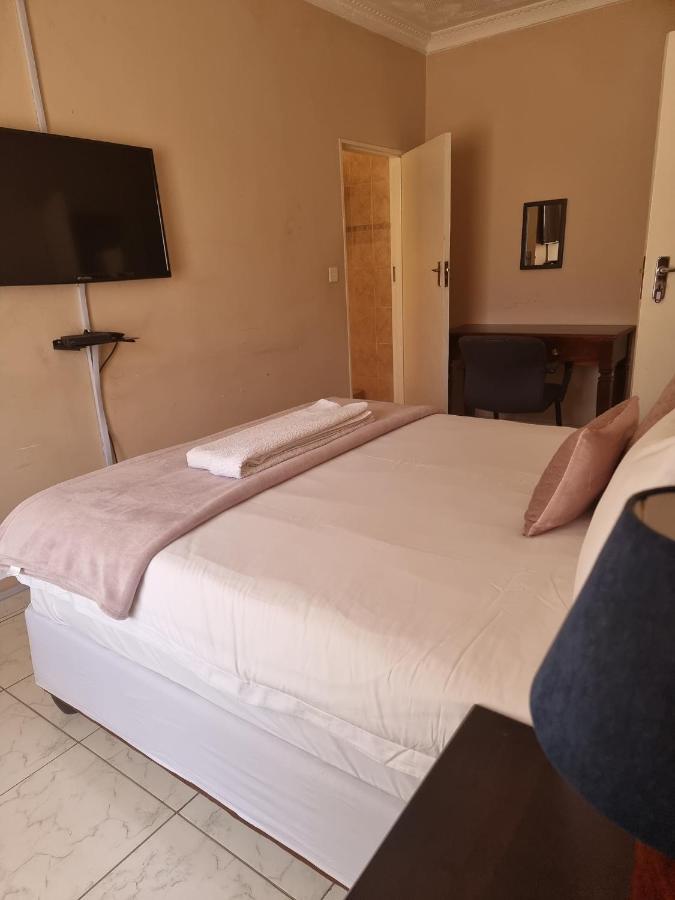 Palm Villa Harare Luaran gambar