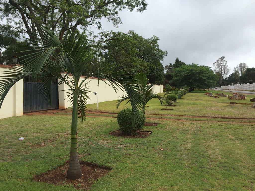 Palm Villa Harare Luaran gambar